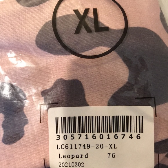 NWOT 👗 ⭐️ Leopard Maxi Dress - Picture 9 of 11